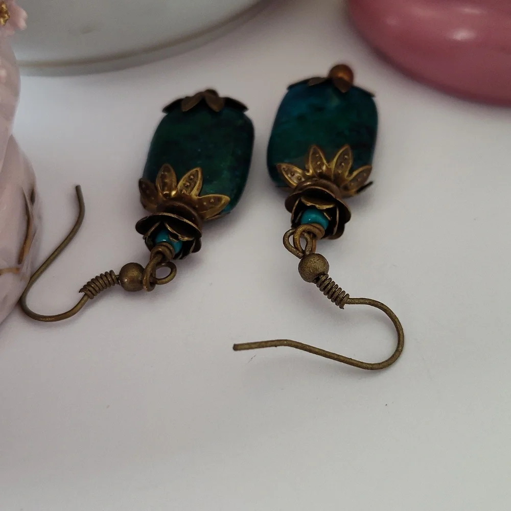 Vintage Design Drop Earrings Brass Caps Rosette Beads. - Picture 2 of 2